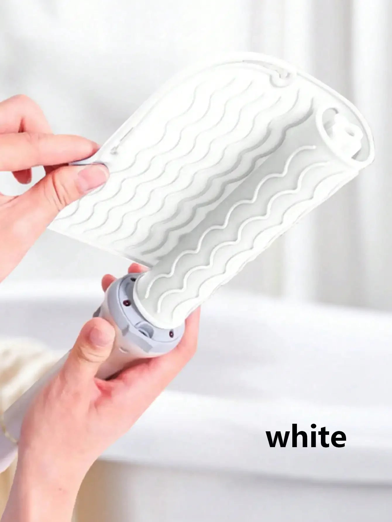 Portable Silicone Heat Resistant Mat for Curling & Flat Irons