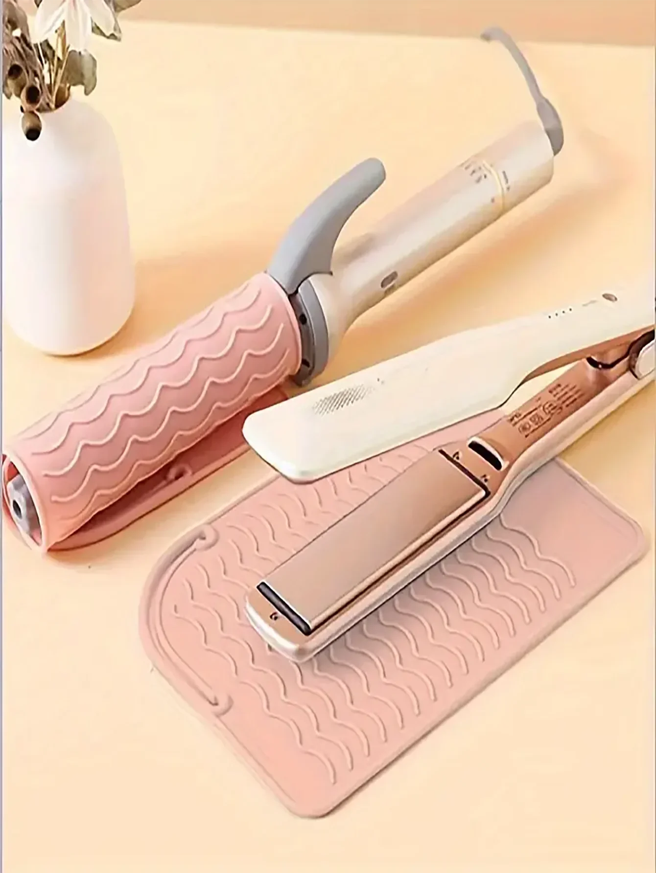 Portable Silicone Heat Resistant Mat for Curling & Flat Irons